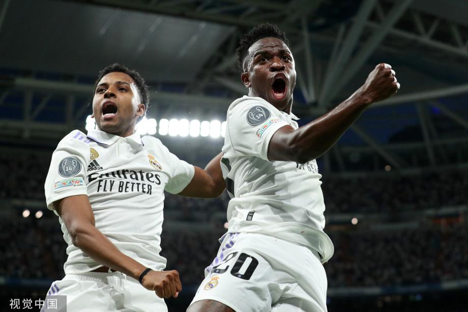 國際足球中 國際足球中