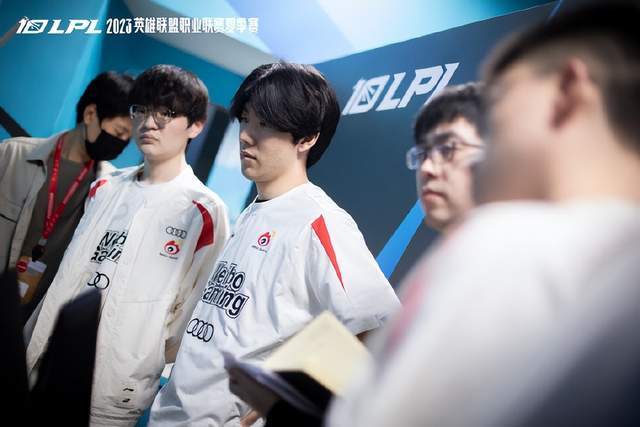 他的故事更 他的故事更